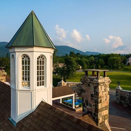 Orchards Hotel Williamstown Bagian luar foto
