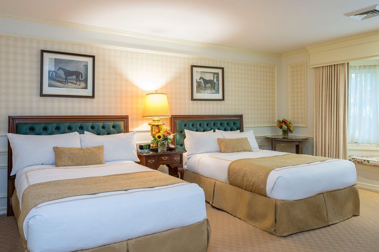 Orchards Hotel Williamstown Bagian luar foto