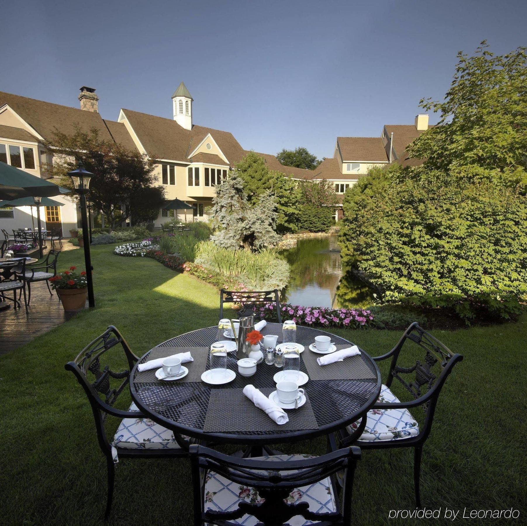 Orchards Hotel Williamstown Bagian luar foto